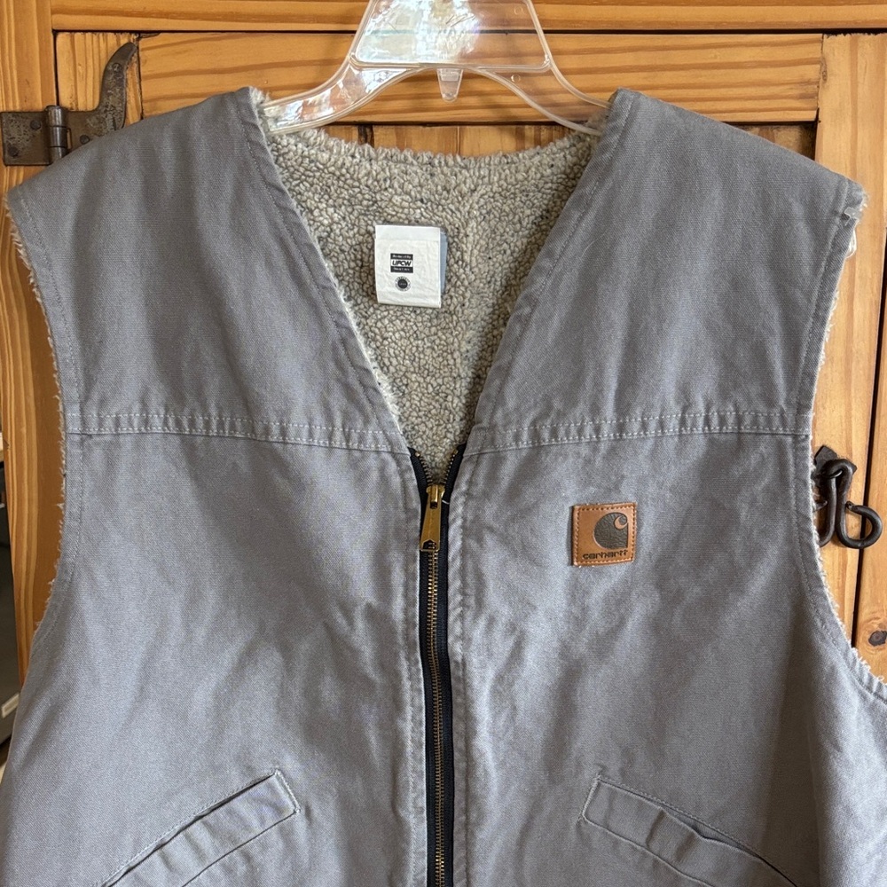 Carhartt Charcoal Sherpa Vest
